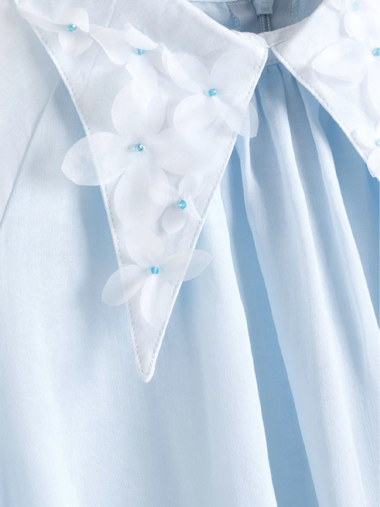 Flower Applique Collar Blouse