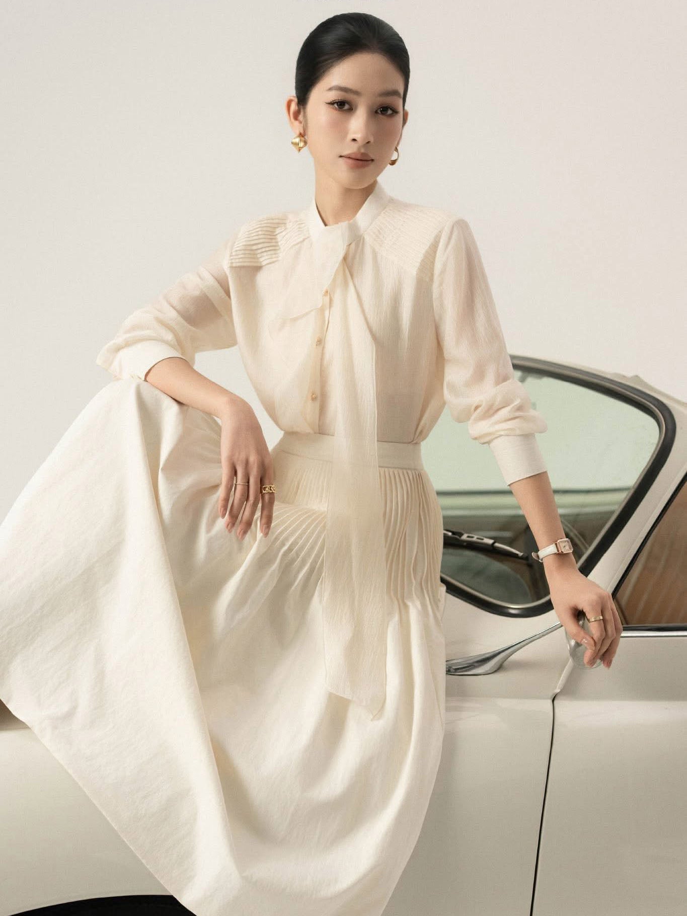 Pleated Shoulder Ruffle Drape Shirt