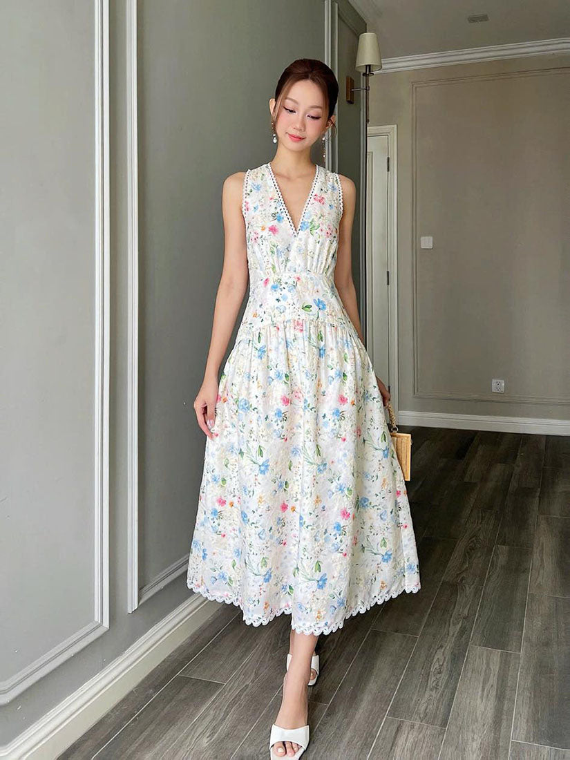 Lace Trim V Neck Sleeveless Floral Embroidered Dress
