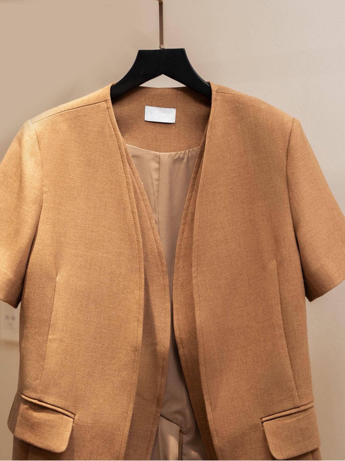2-Flap Sleeve Blazer - Milk Tea