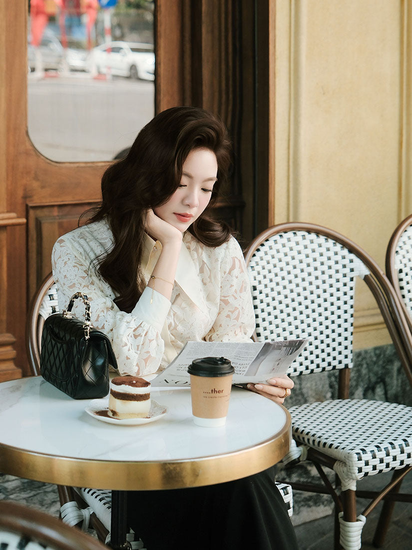 Swallow Tail Collar Lace Shirt