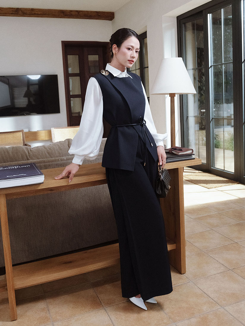 Side Pleated Wide Leg Pants