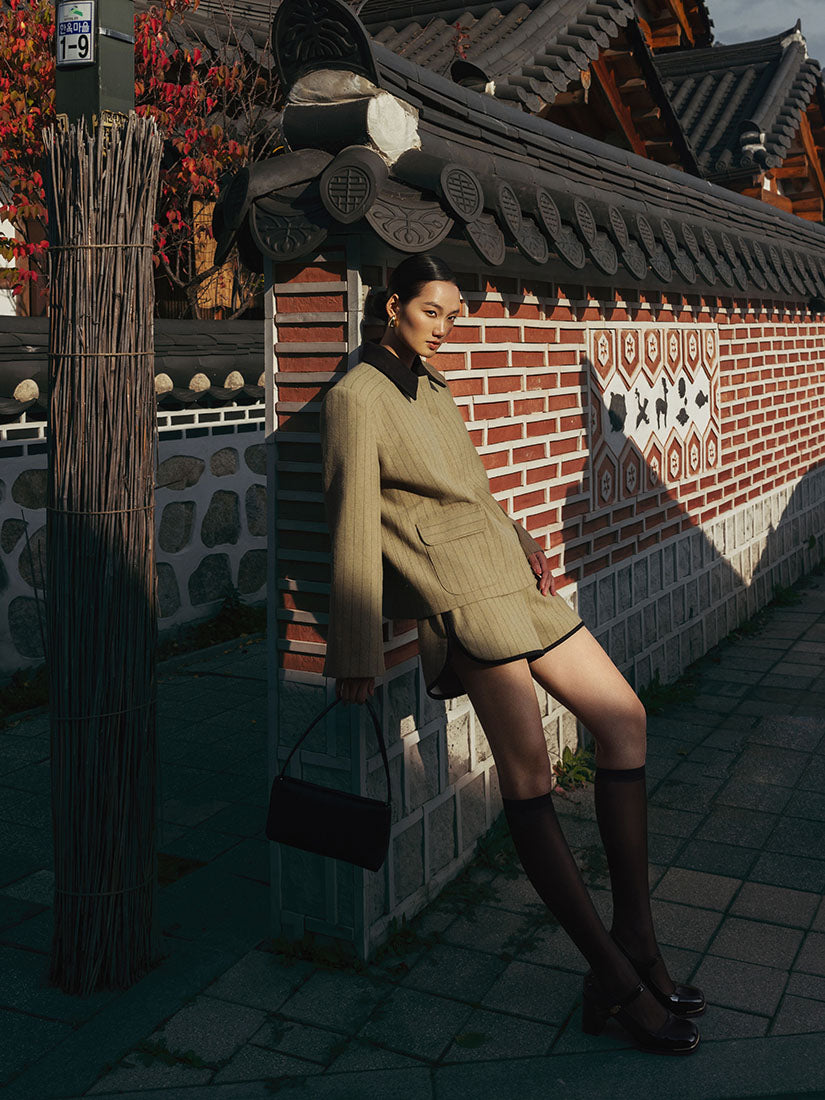 Contrast Collar Short Jacket