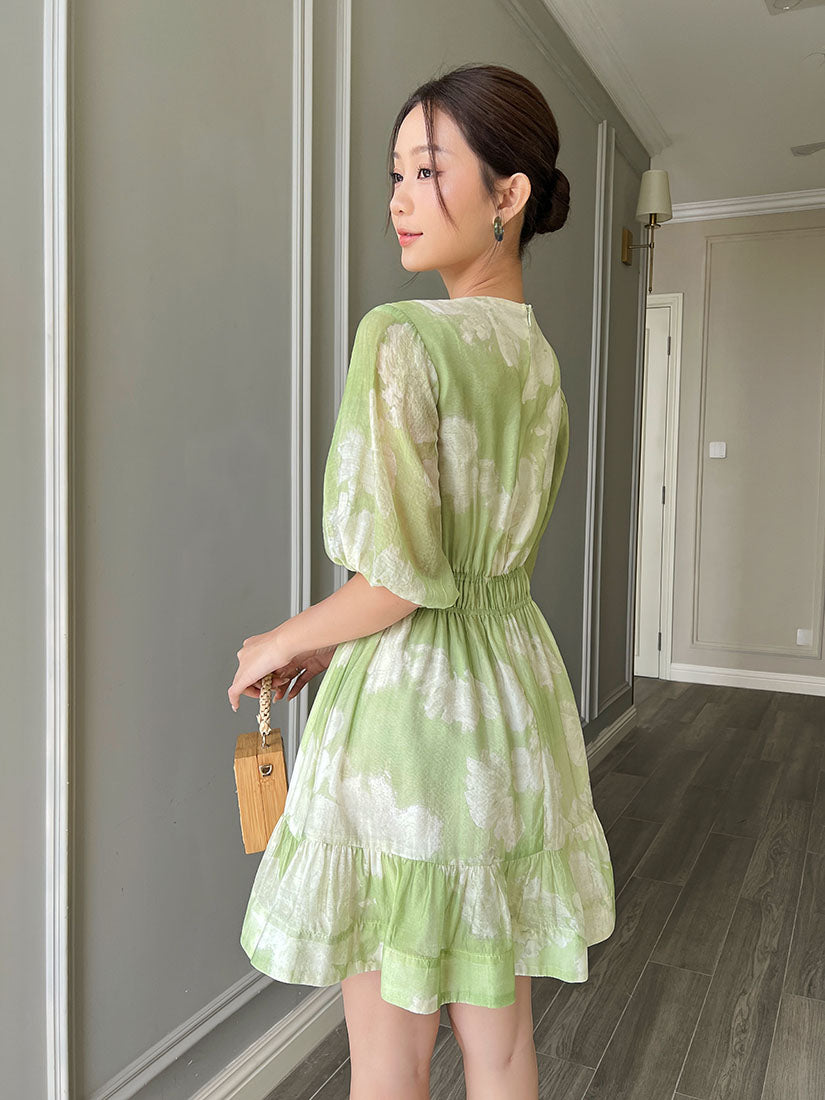 Floral Styled Elastic Waist Puffy Sleeve Dress