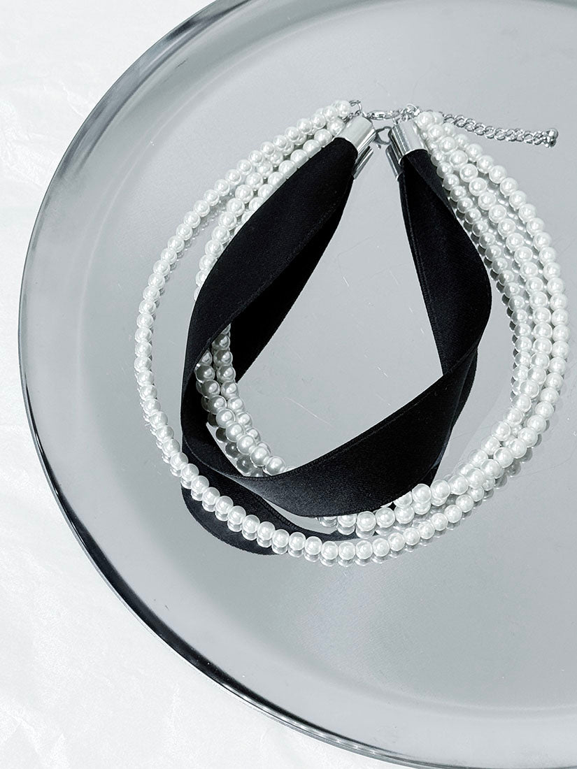 Ribbon Pearl Choker