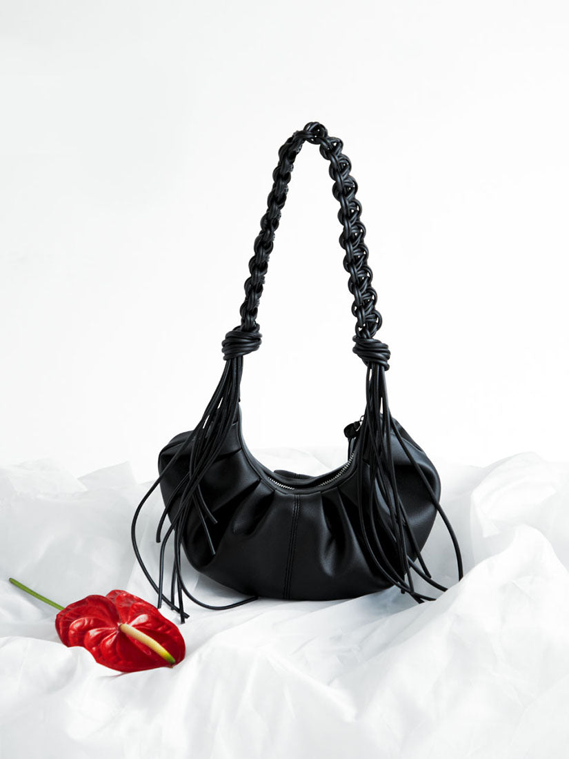 Black Seashell Bag (Defect Sale)