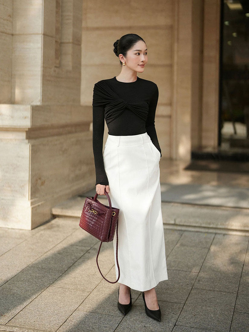 Black Twisted Pleated Top