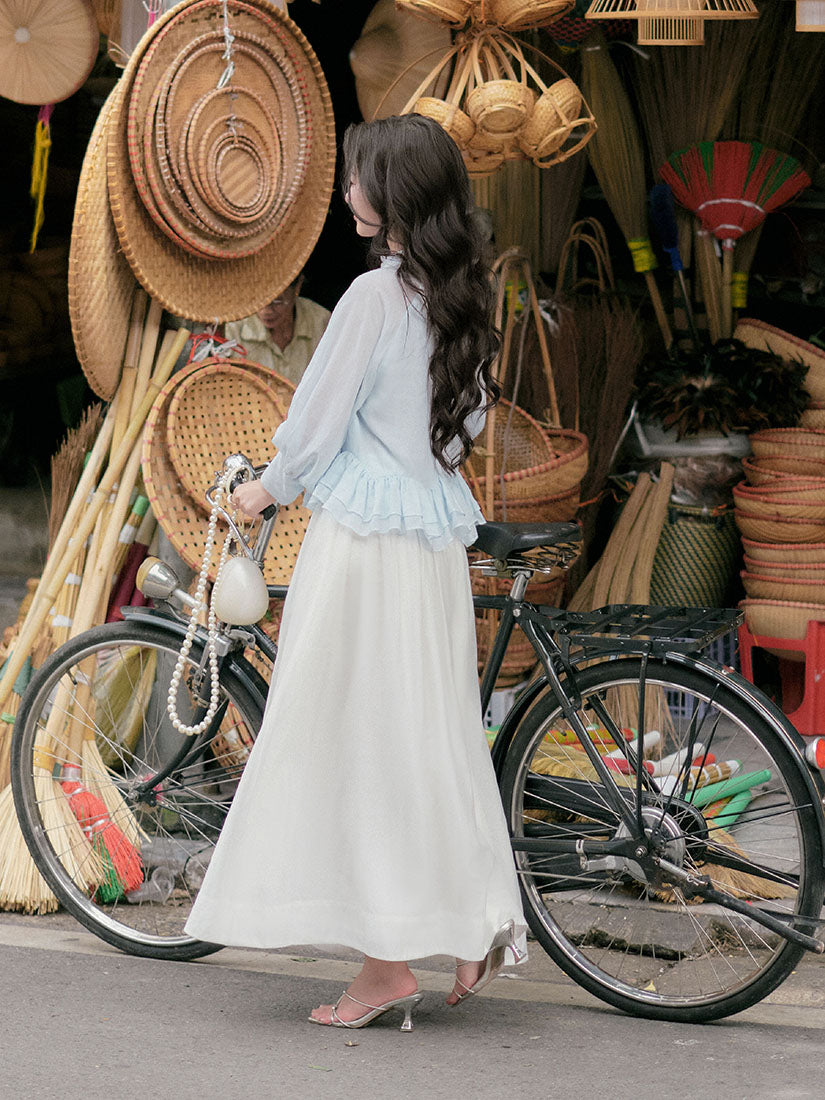 Flower Applique Collar Blouse