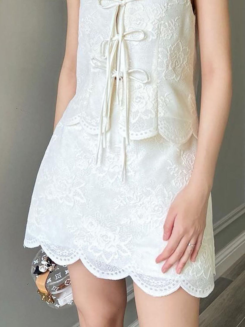 Cream Lace A-line Skort