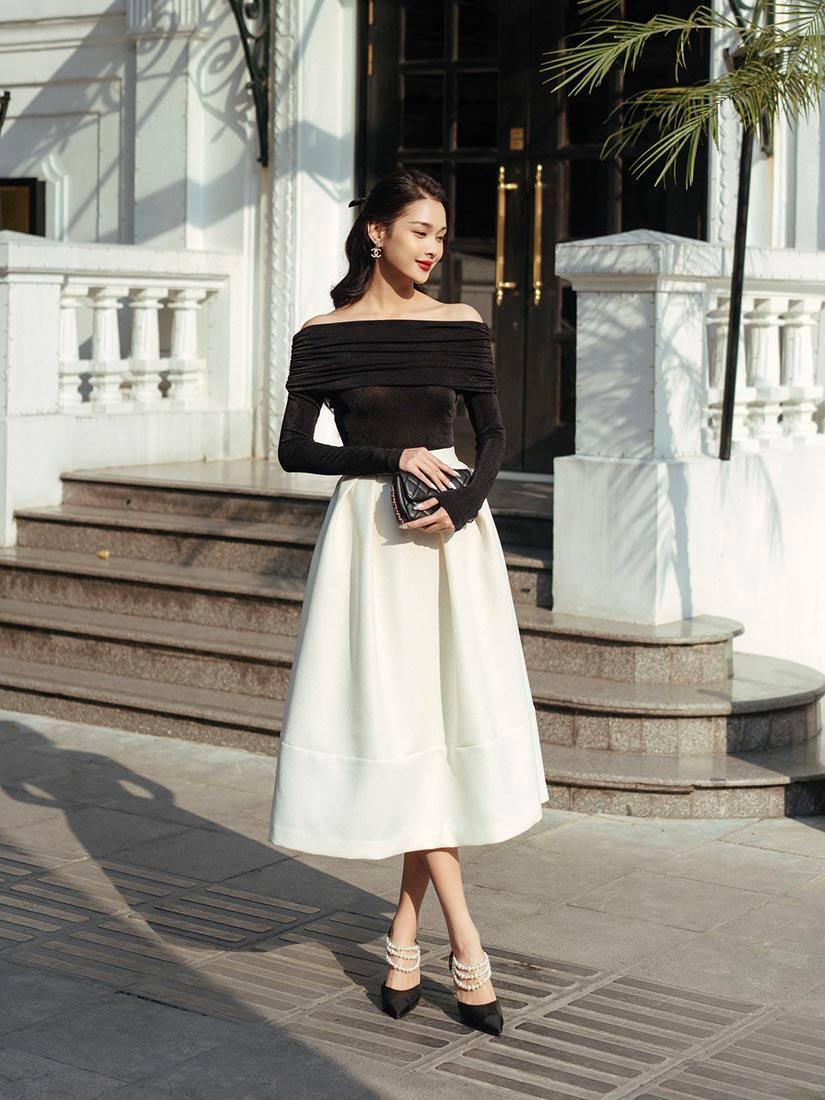 Off Shoulder Ruffled Sweater - :BE/NOTABLE/