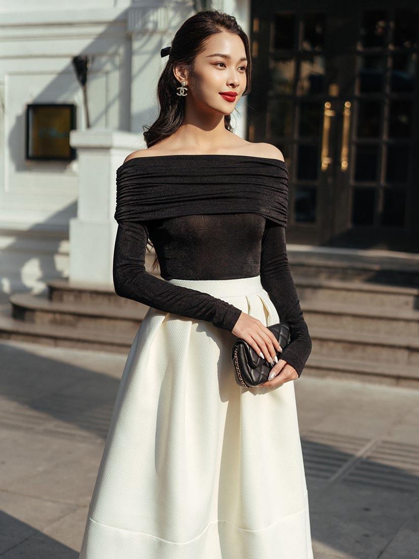 Off Shoulder Ruffled Sweater - :BE/NOTABLE/
