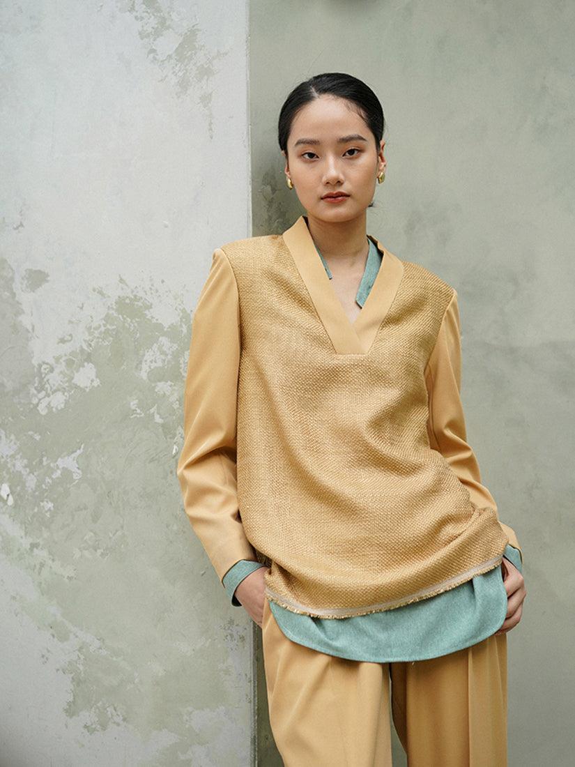 YELLOW V-NECK TAILORED TOP - :BE/NOTABLE/