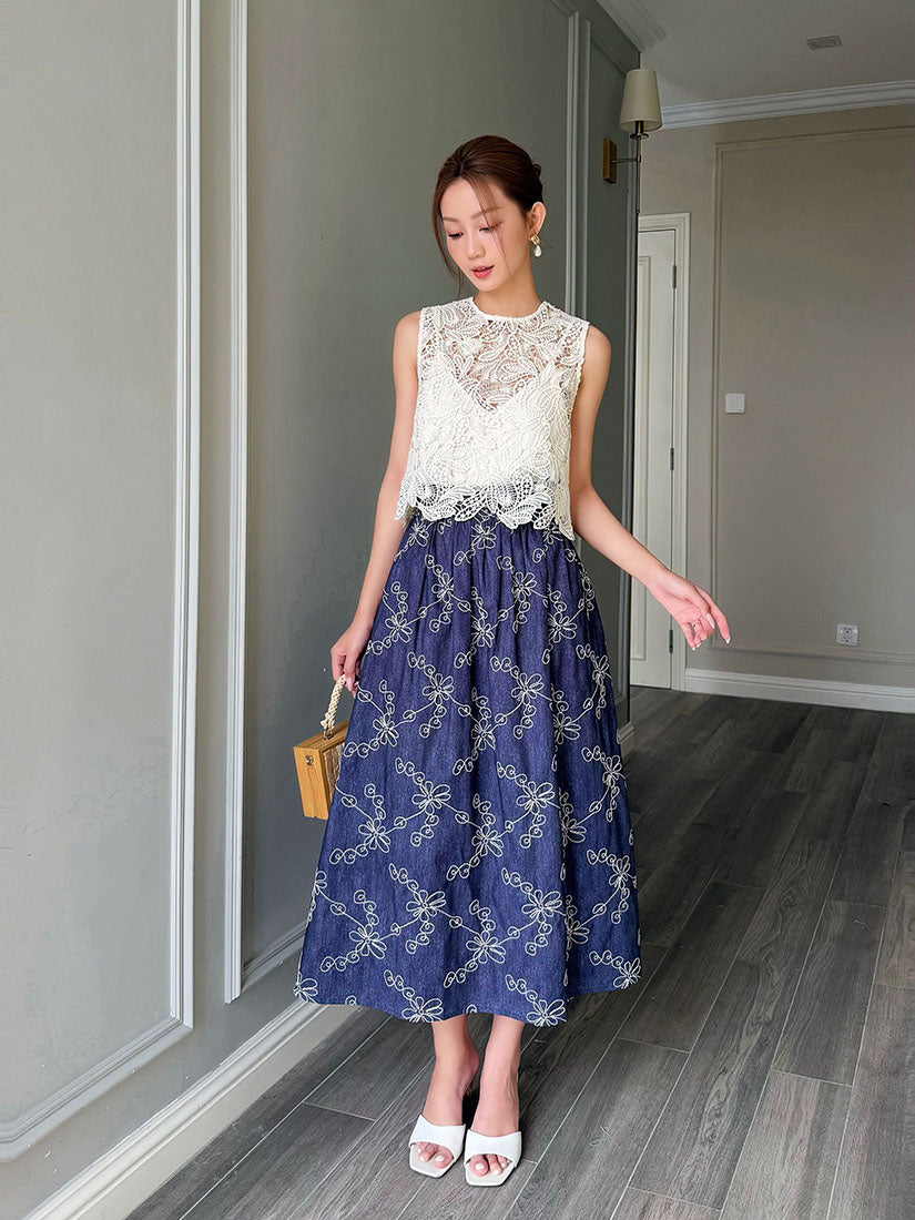 Floral Lace Crop Top