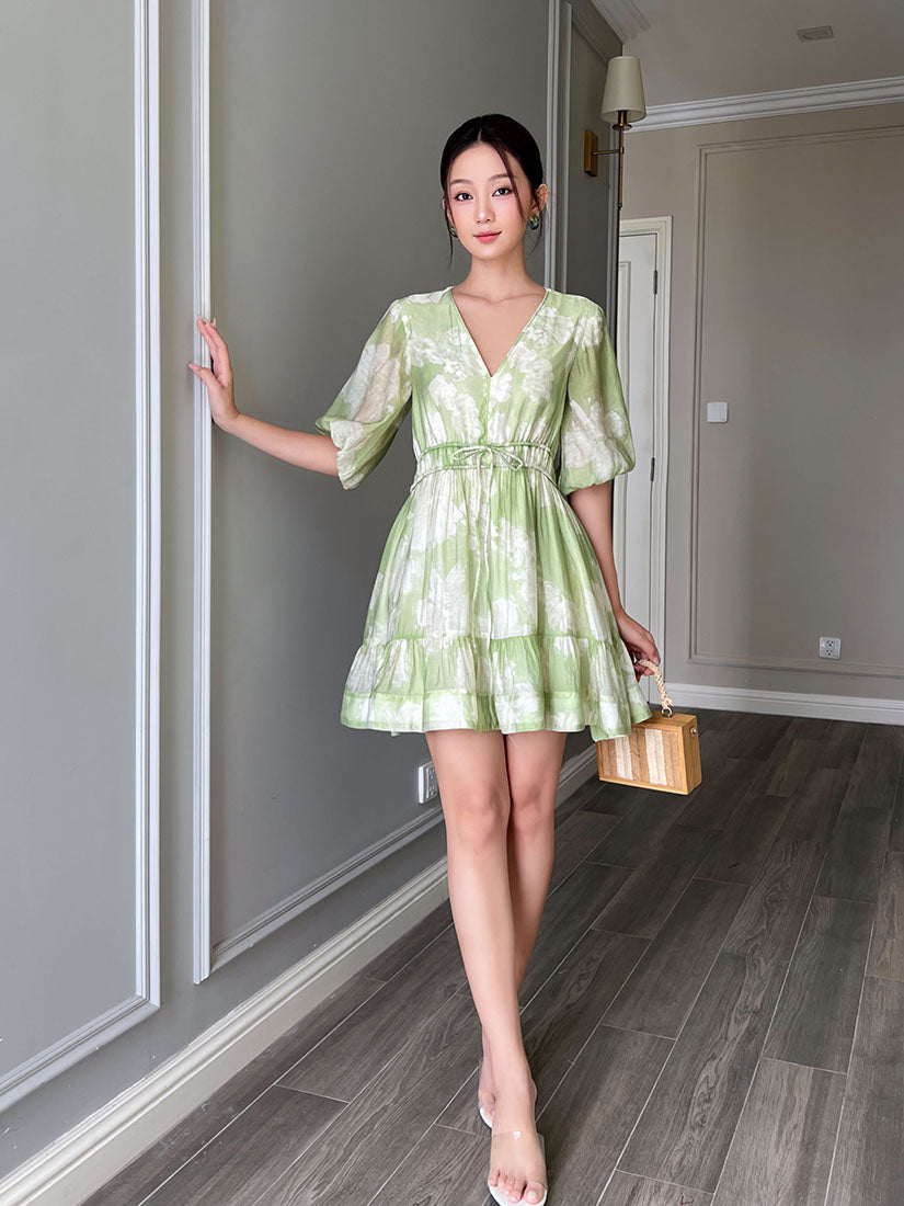 Floral Styled Elastic Waist Puffy Sleeve Dress