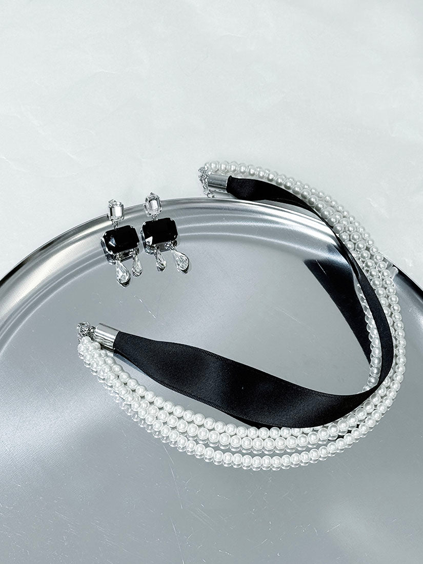 Ribbon Pearl Choker