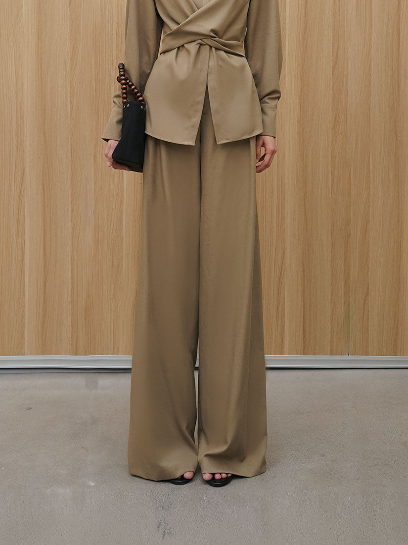 Relaxed Wide Leg Pants