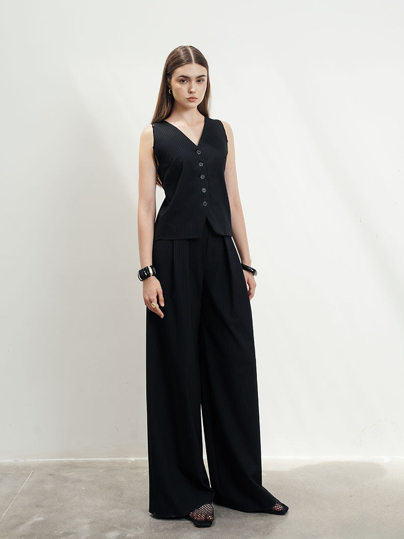 Tail Back Halter Waistcoat - Black