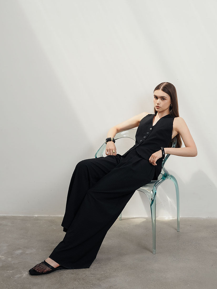Tail Back Halter Waistcoat - Black