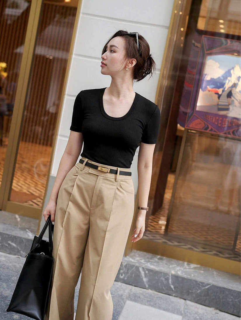 Short Sleeved Crew Neck Tee - Black
