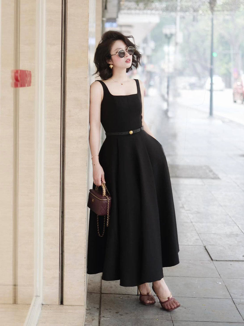 Square Neck Strap Pleated Flare Dress - Black